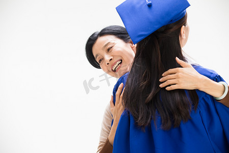 毕业摄影照片_幸福快乐的母女