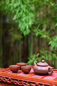 绿色茶壶摄影照片_茶具