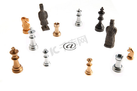 英文字母创意白色摄影照片_象棋