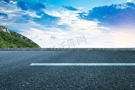 马路公路蓝天背景