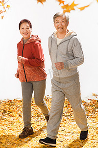 跑步彩色摄影照片_老年夫妇跑步