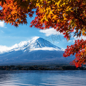 秋天的颜色，日本的富士山