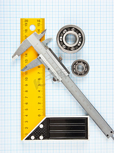 setsquare 和游标卡尺与轴承
