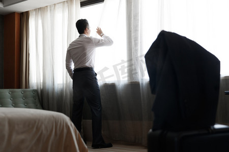 男士背影摄影图片-男士背影摄影作品-千库网