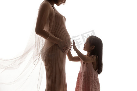 二胎背景摄影照片_孕妇妈妈和小女孩
