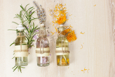 Aromatherapy massage oils