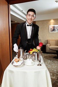 酒店服务员