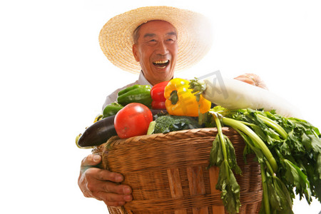 线描蔬菜手绘摄影照片_农民拿着一筐蔬菜