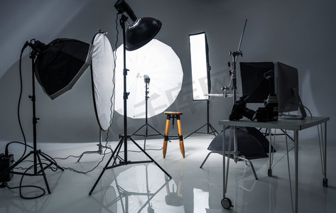 椅子场景摄影图片-椅子场景摄影作品-千库网