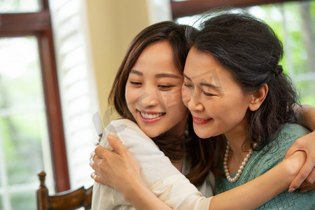 非婚子女摄影照片_幸福母女