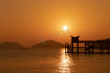 海边晚霞摄影照片_洞头海边夕阳摄影图配图