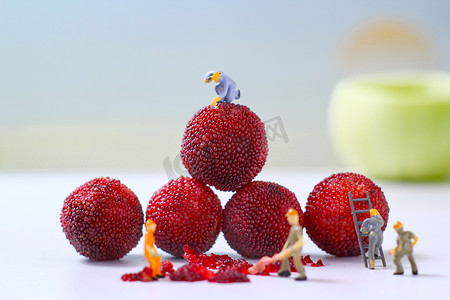 水果棚拍杨梅微观创意摄影图配图