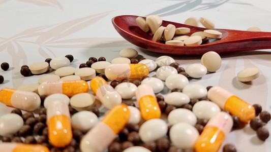 药摄影照片_拍摄西药药片药物药丸医疗保健品