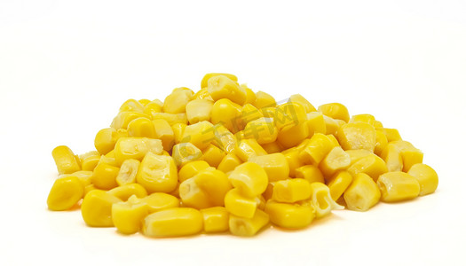 黄色玉米棒摄影照片_白色背景的玉米