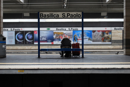罗马地铁-地铁 st 保罗
