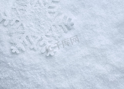 冬季雪纹理背景与雪花