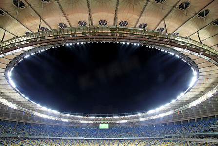觐见摄影照片_奥林匹克体育场 (Nsc Olimpiysky) 在基辅，乌克兰的视图