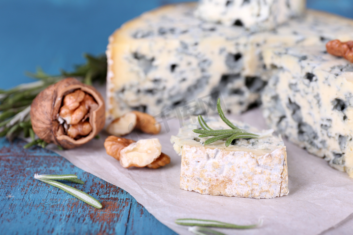 奶酪选购指南 | 从奶酪的营养价值、品种，到如何选购奶酪 - 买错了