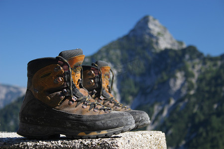 wandern摄影照片_登山靴