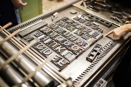 老排版印刷机器