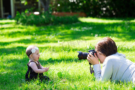 会话可爱摄影照片_婴儿摄影师拍照