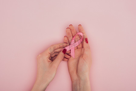 手与乳房癌认识丝带