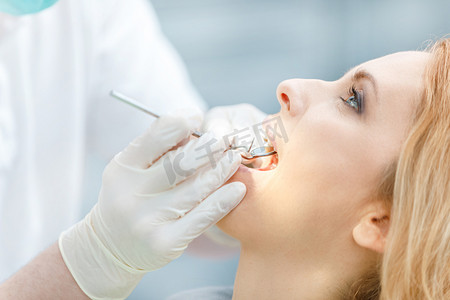 woman at dental check up