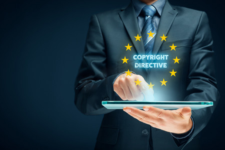 语文课本内容摄影照片_版权指导概念-欧盟对创意内容的保护.