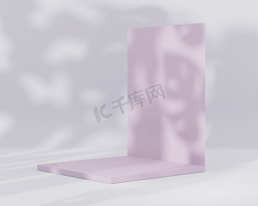 3D紫丁香讲台展示在白色背景与复制空间。夏天怪兽的棕榈影子纸浆紫色展示底座为产品推广横幅.趋势抽象3D渲染示例模板