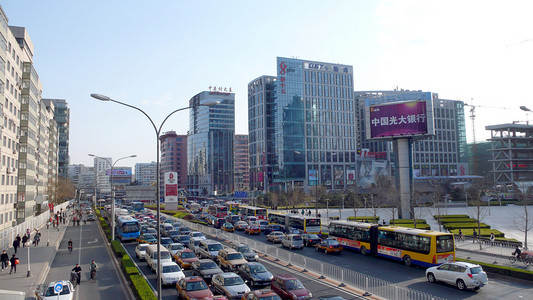 已知摄影照片_2008年3月24日，北京中关村交通和建筑景观，被称为中国硅谷.