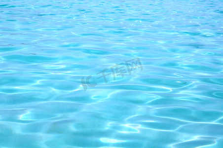 海洋或海水质感。 暑假或清澈绿水的主意