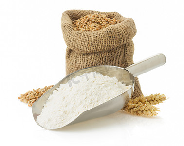 面粉做饭摄影照片_小麦面粉和面包上白