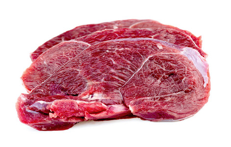 红色印章摄影照片_白色背景上的生牛肉肉肉饼