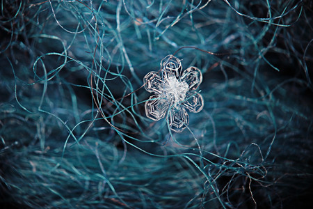 雪花冰摄影照片_雪花冰水晶