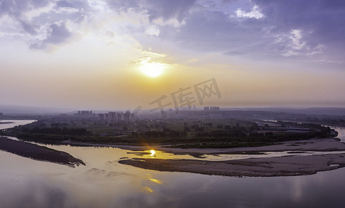陕晋蒙黄河入口景观早上黄河夏季素材摄影图配图