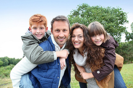 课程表周日摄影图片-课程表周日摄影作品-千库网