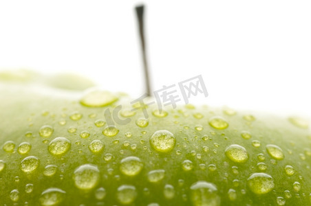 鲜绿的湿苹果,奶奶史密斯微距镜头水珠图水珠