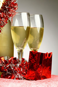 香槟装饰新年贺卡