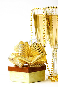 恭喜摄影照片_节日贺卡、金色香槟和礼品