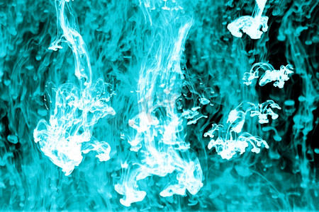动态水墨摄影照片_抽象水墨背景在水中流动