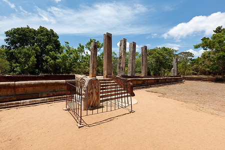 波洛摄影照片_斯里兰卡波洛纳鲁瓦的Ratnaprasada古遗址
