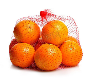 装在袋子里的橙子，白色背景