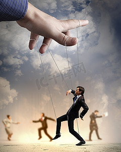 商人在木偶师控制的绳子上提线木偶手卡通动漫人物