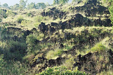 巴图尔摄影照片_巴图尔火山附近的地球上的熟料