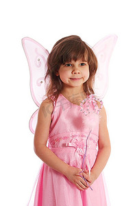 穿着带蝴蝶翅膀的仙女服装的美丽女孩