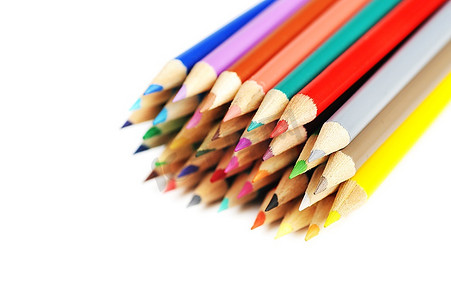 分类彩色铅笔孤立