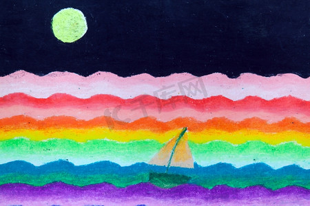 蓝色月亮手绘摄影照片_在海上和月亮上航行自由手绘来自年轻艺术家插图的彩色蜡笔技法孩子们正在学习