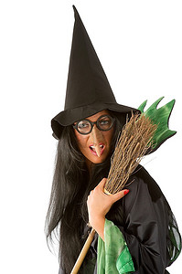 巫婆背景摄影照片_大鼻子和眼镜，就像一个拿着扫帚的老丑巫婆