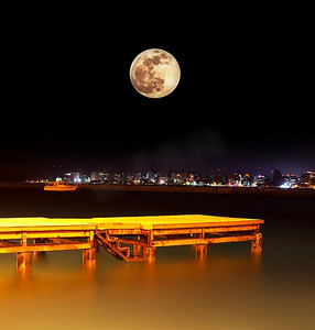 马尔代夫首都马累的夜景