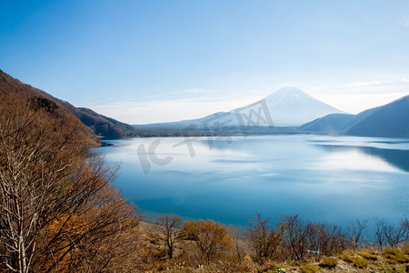 山富士富士山与元栖湖在山梨日本